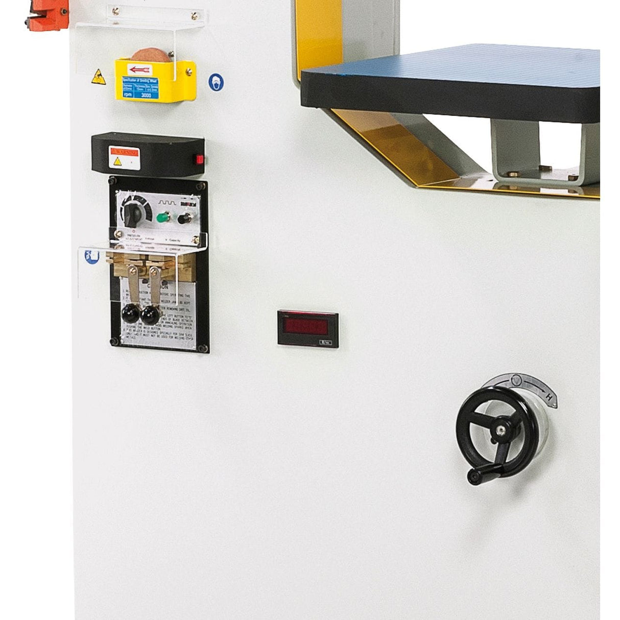 Bernardo VMS 1000 A Vertical Bandsaw with Moving Table