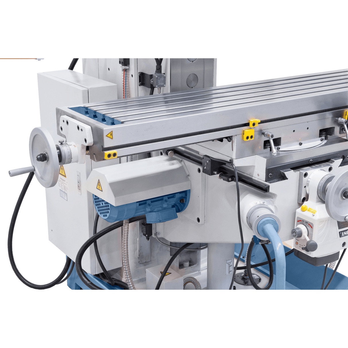 Bernardo UWF 90 V Universal Milling Machine – ISO 40, double spindle, 1,270×280 mm table, 2.2+2.2 kW motors, ES-12 H 3-axis DRO