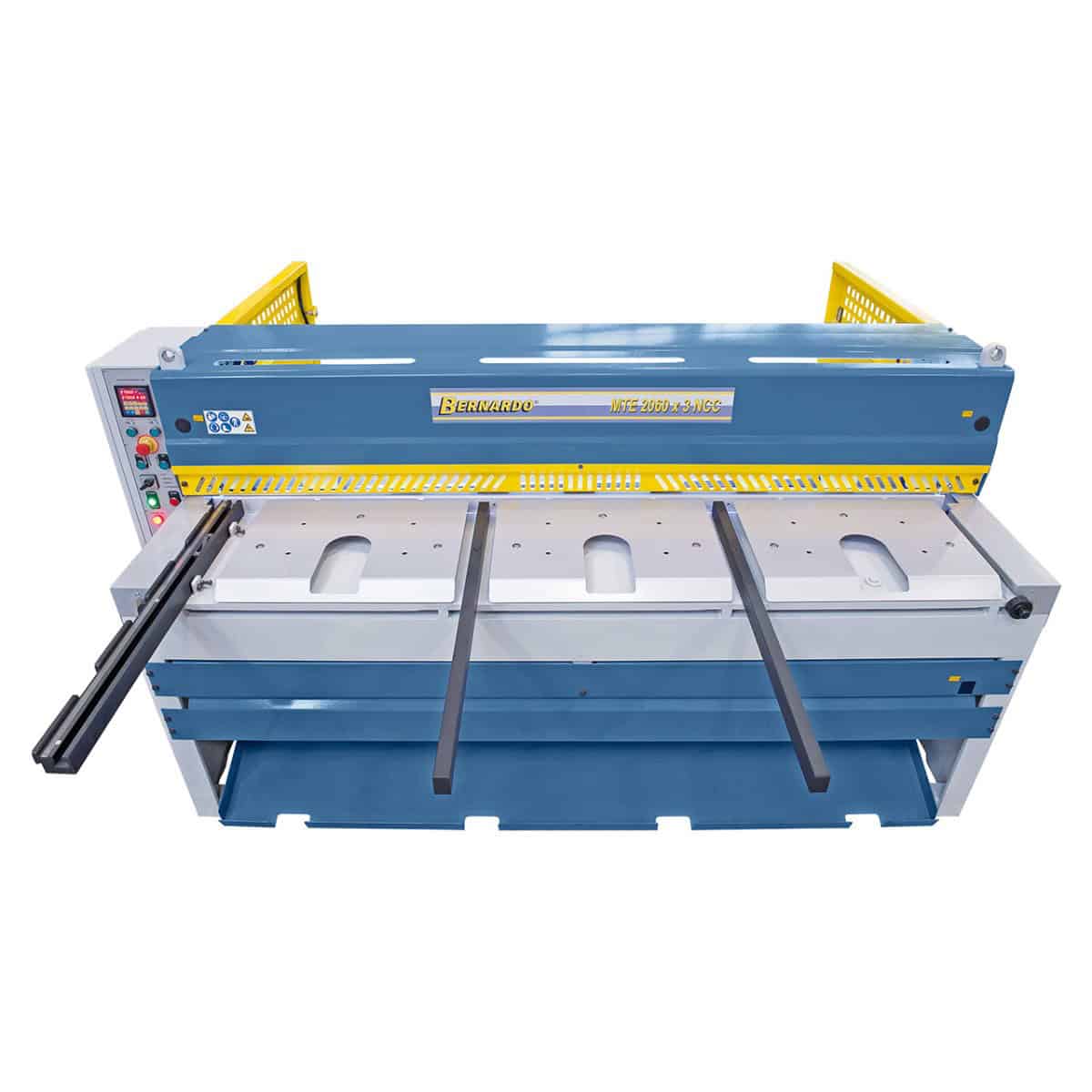 Bernardo MTE 2060 x 3 mm NCC – Motorised Guillotine Shear