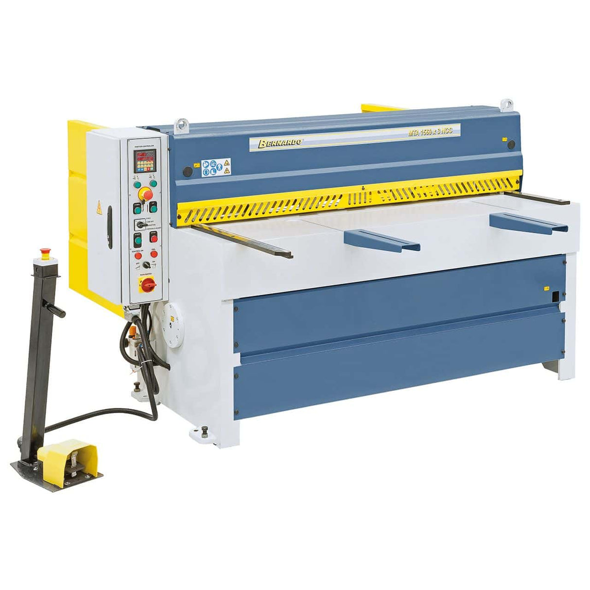 Bernardo MTA 1560 x 3 mm NCC – Motorized Guillotine Shear
