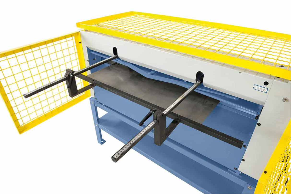 Bernardo PTS 1050 E Motorized Shear – 1,050 mm, 1.0 mm sheet metal, 400V