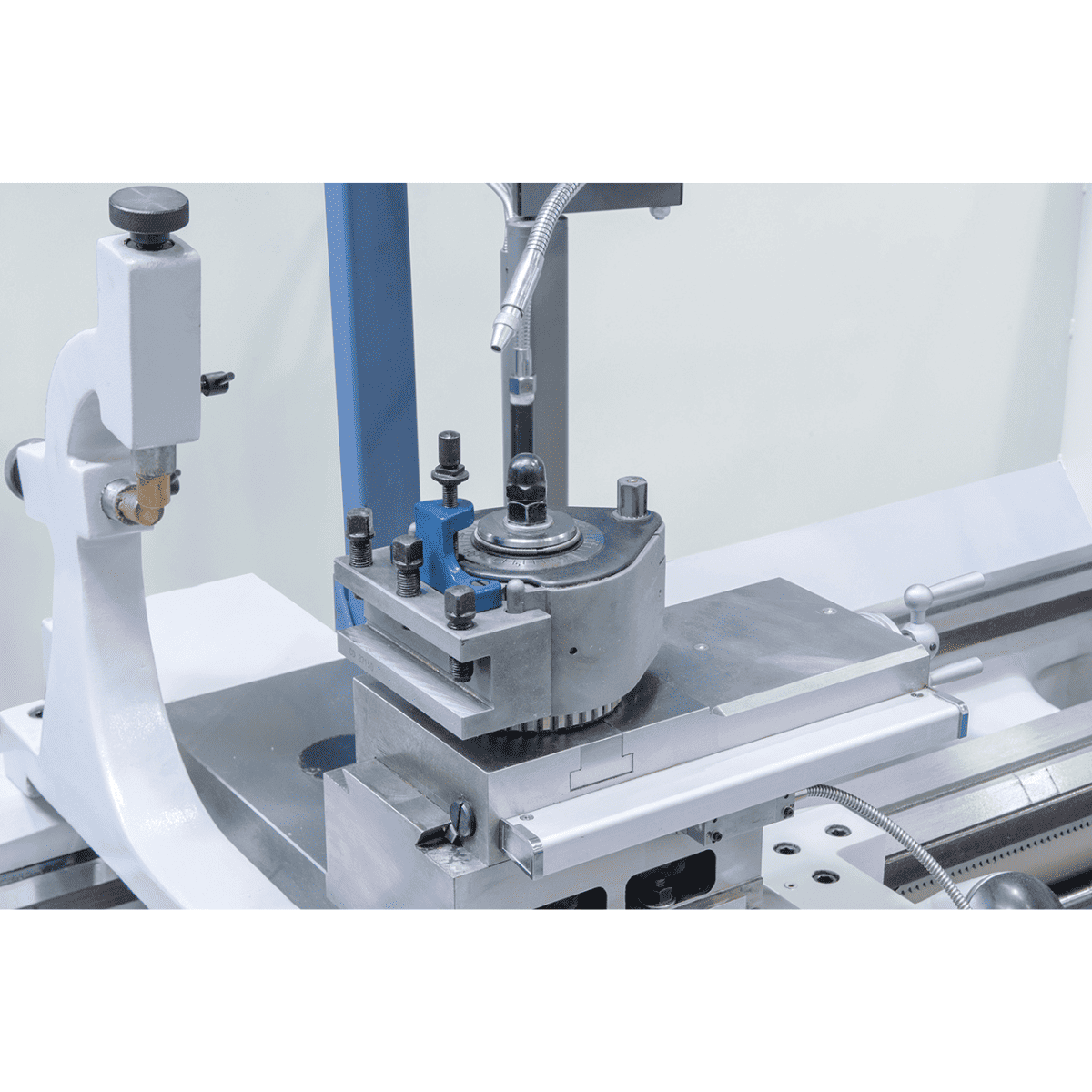 Bernardo Goliath 660 x 1000 metal lathe with 3-axis digital DRO