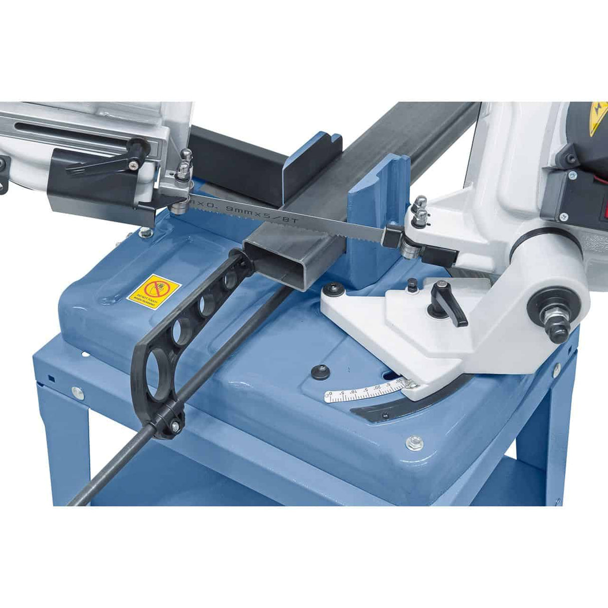Bernardo Vario 150 T portable bandsaw – 230V, die-cast aluminum frame, cutting Ø 150 mm at 90°, speed 66-85 m/min
