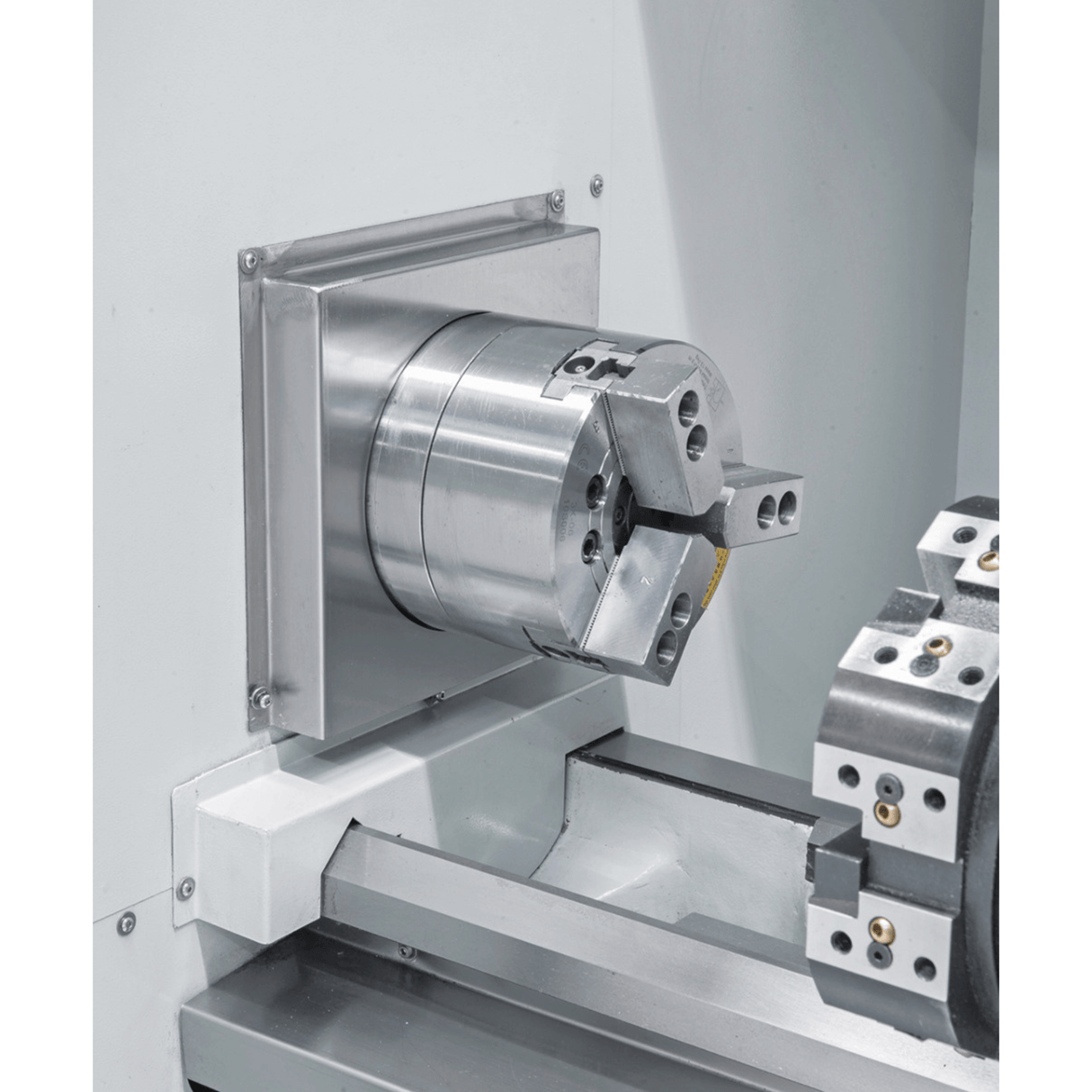 Bernardo CK 360 x 750 CNC Lathe – Compact and High-Precision