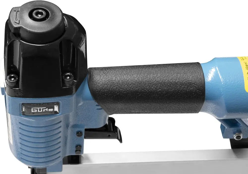 Güde Pneumatic Nailer
