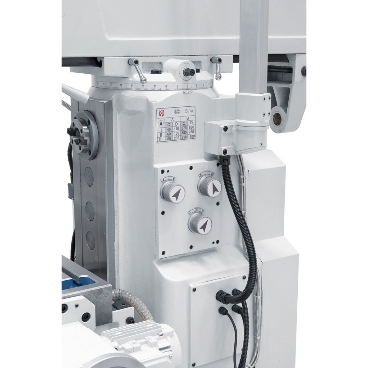 Bernardo UWF 90-1270 Universal Milling Machine with DRO ES-12 H + pneumatic clamping DIN 2080 – table 1,270 × 280 mm, ISO 40, vertical + horizontal spindles, 1.5+2.2 kW motor, 1,300 kg weight
