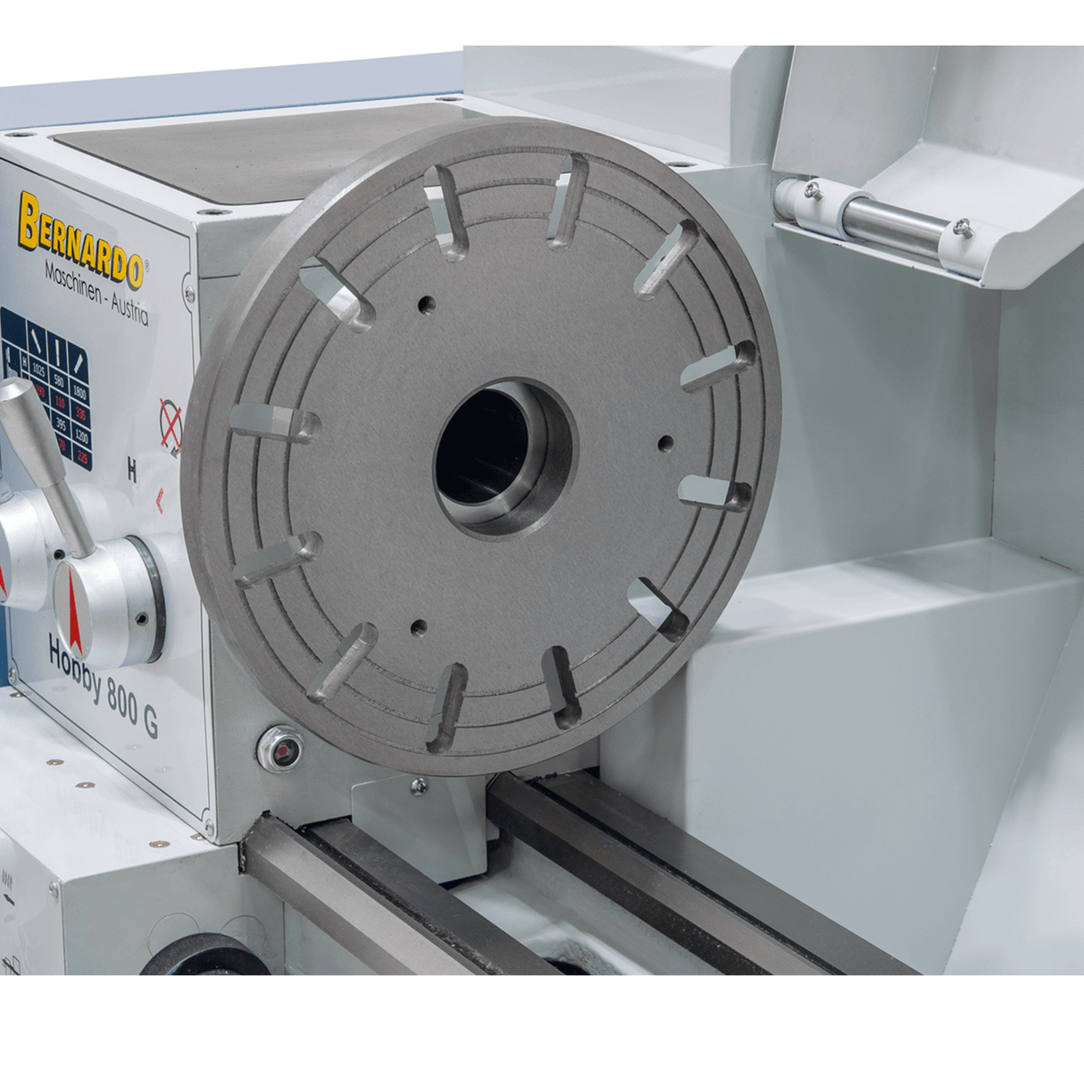 Bernardo Hobby 800 G / 400 V Lathe – Versatile and Robust