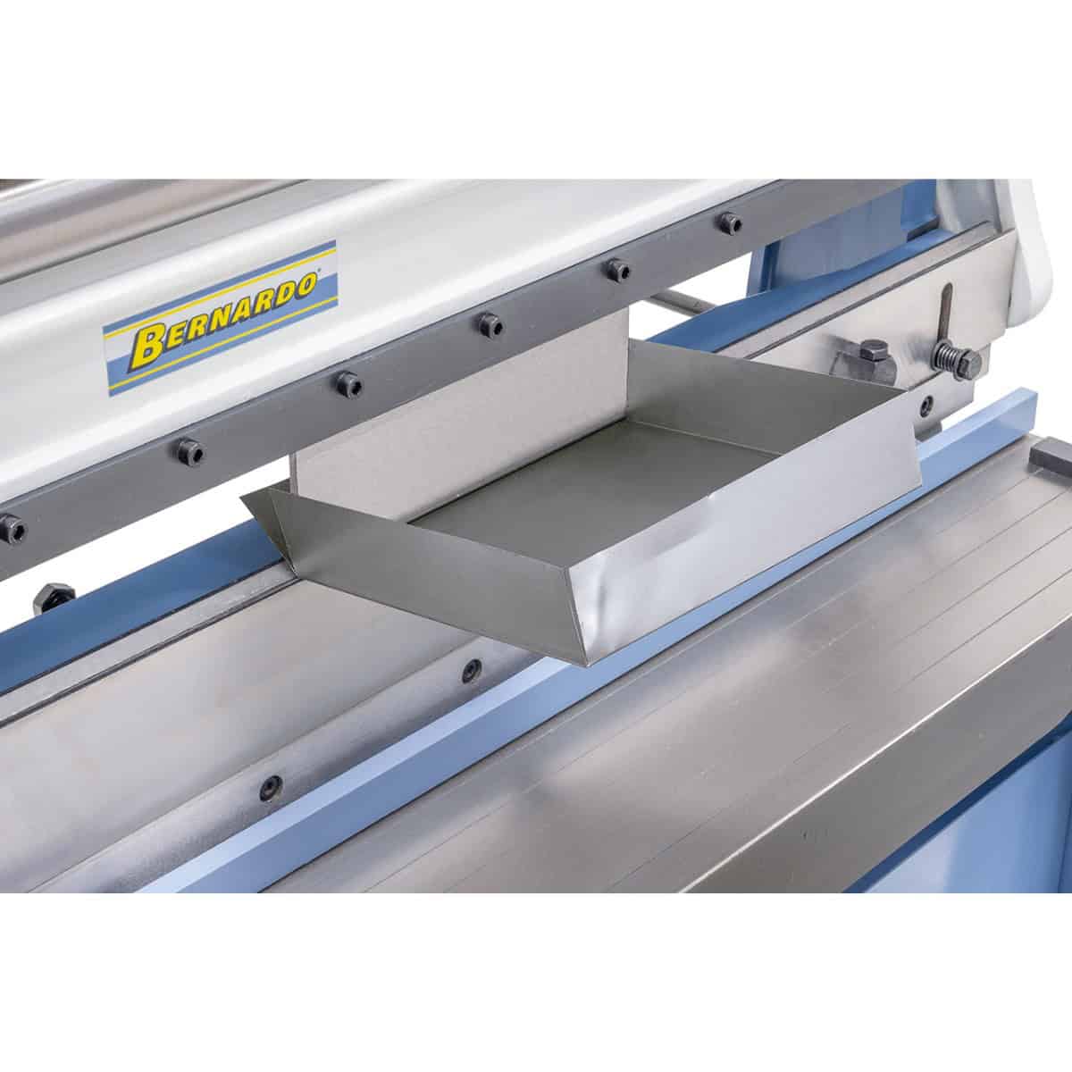 Bernardo 3-in-1 Shear, Roll, and Brake 1320