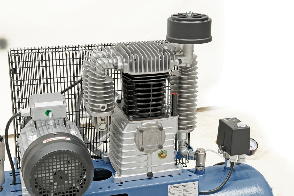 Bernardo Mobile Compressor AC35/100/600/F/D – 100 L, 5.5 HP