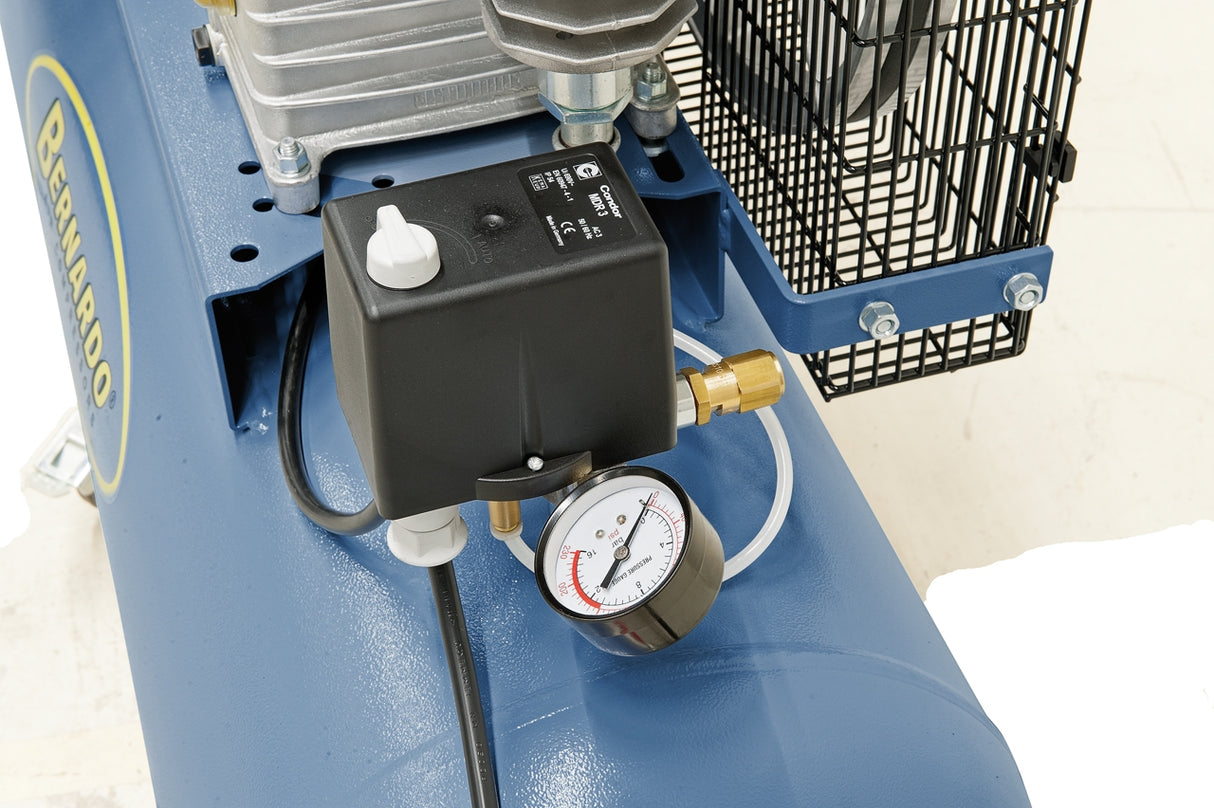 Bernardo Mobile Compressor AC35/100/600/F/D – 100 L, 5.5 HP