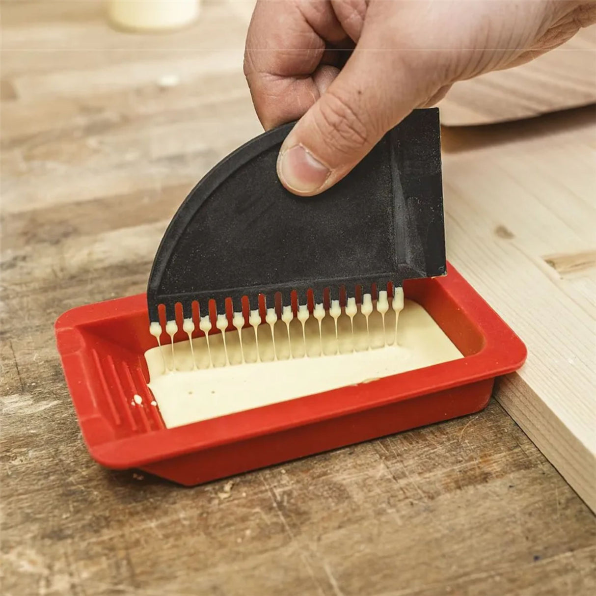 Silicone Glue Brush Kit – 24 mm and 13 mm + Spatula