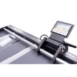 Arresto manuale con corsa 3000 mm e display digitale da 0,1 mm, compatibile con rulliere e seghe a nastro Flott.