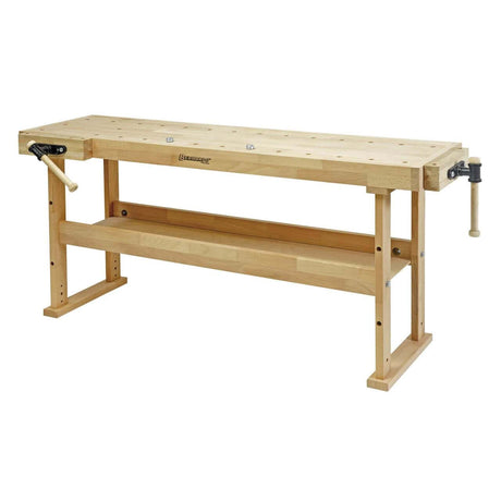 Il banco WB 2000 Hobby è costruito in legno di faggio massiccio, dotato di ampio piano di lavoro, morse anteriori e posteriori e 4 ganci rotondi. Ideale per falegnameria hobbistica e lavori di precisione in piccoli laboratori domestici.