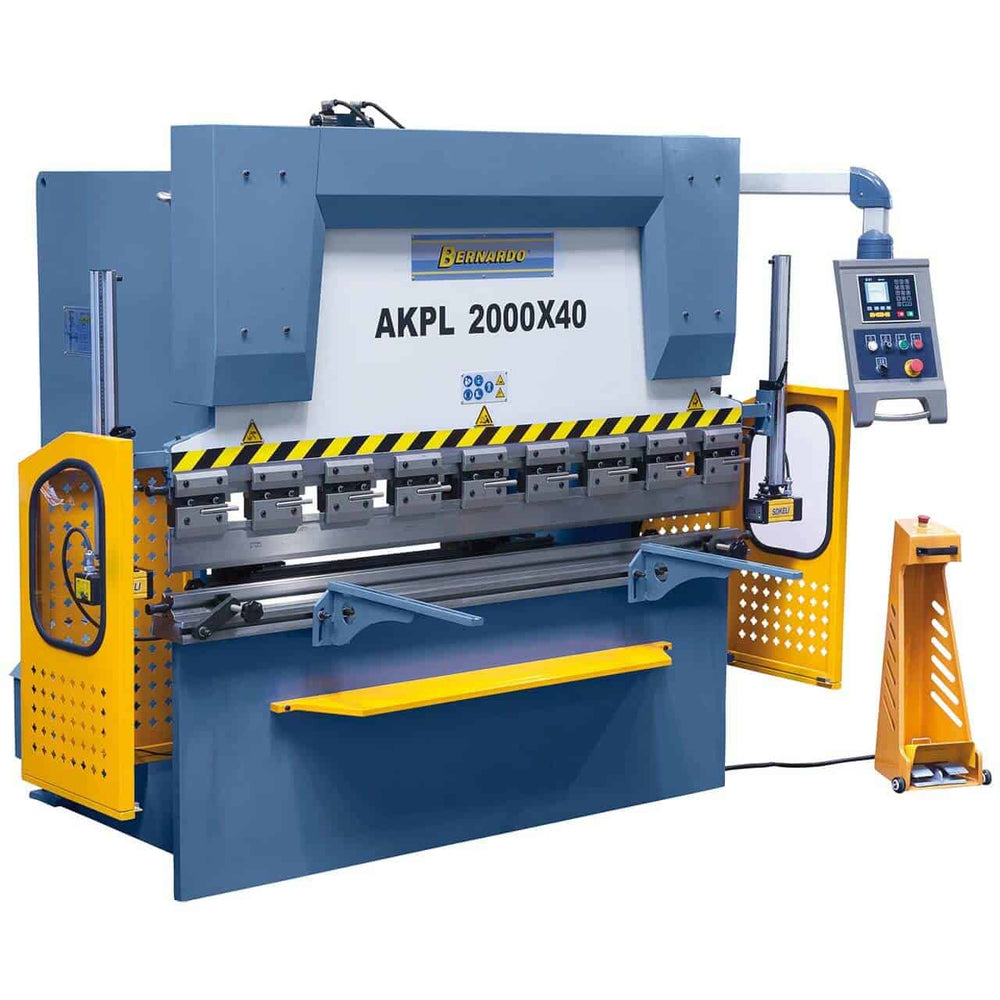 Bernardo AKPL 2000 x 80, pressa piegatrice idraulica da 80 tonnellate con CNC E21S, utensili inclusi e sistema di sicurezza SDKELI.