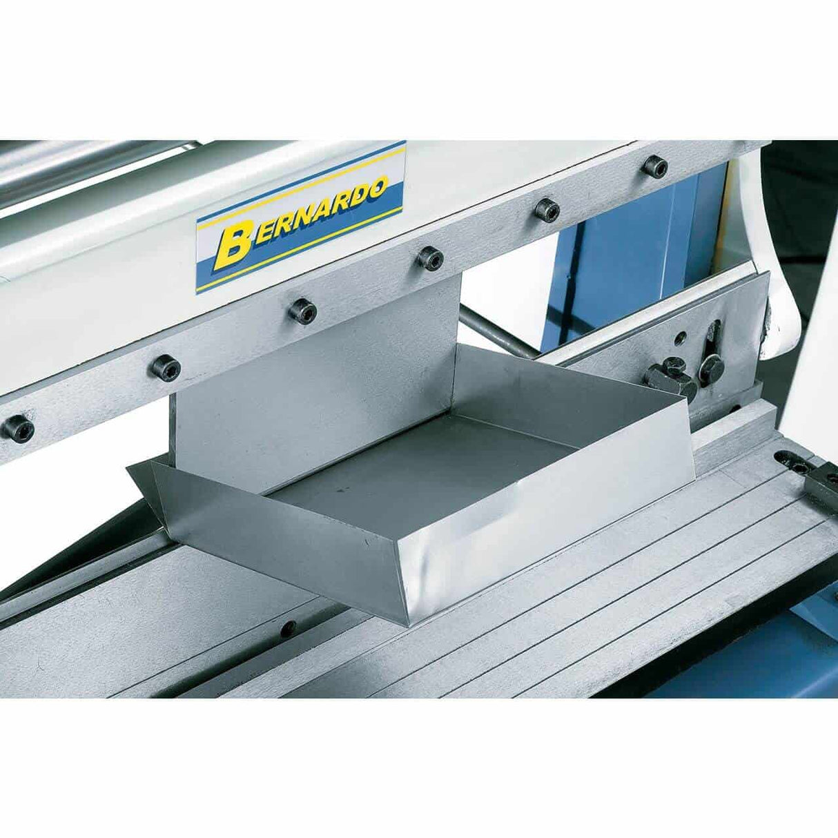 Bernardo 3-in-1 Shear, Roll, and Brake 215 mm