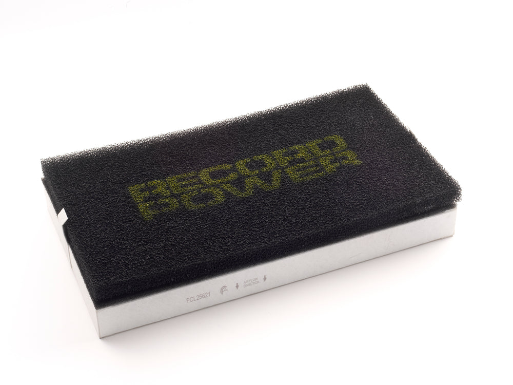 Filtro combinato Record Power AC400 Premium con prefiltro e carbone attivo, ideale per migliorare la qualità dell’aria in laboratori e officine.