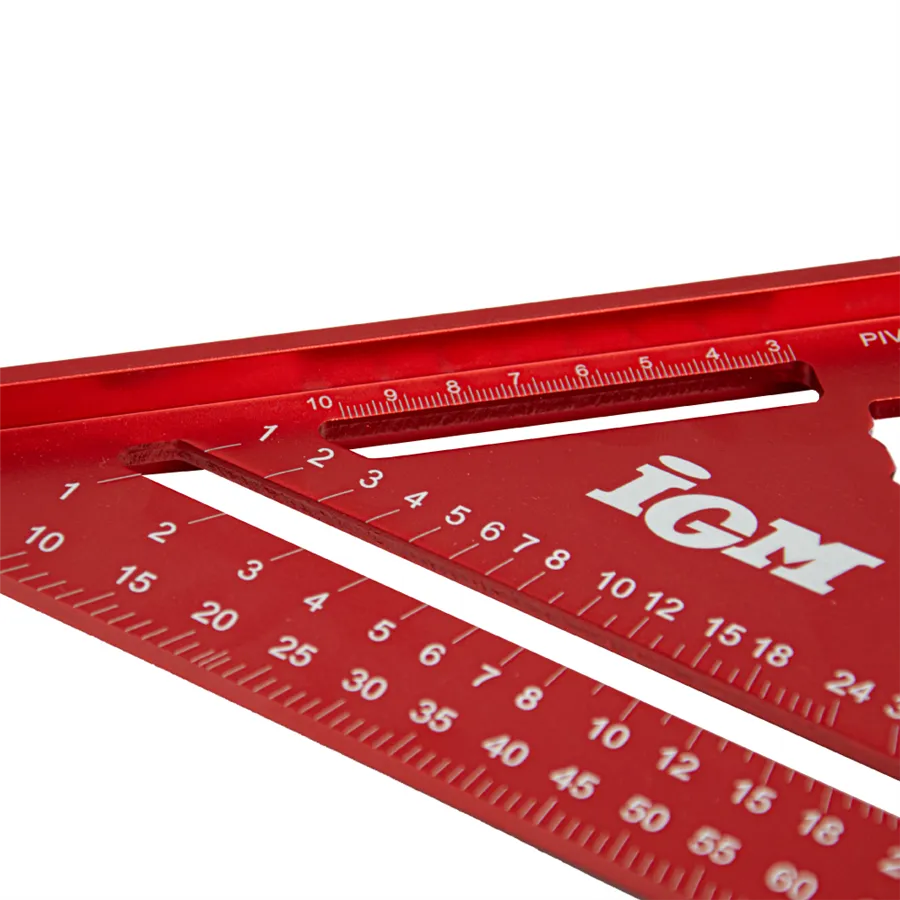 IGM Carpenter's Square