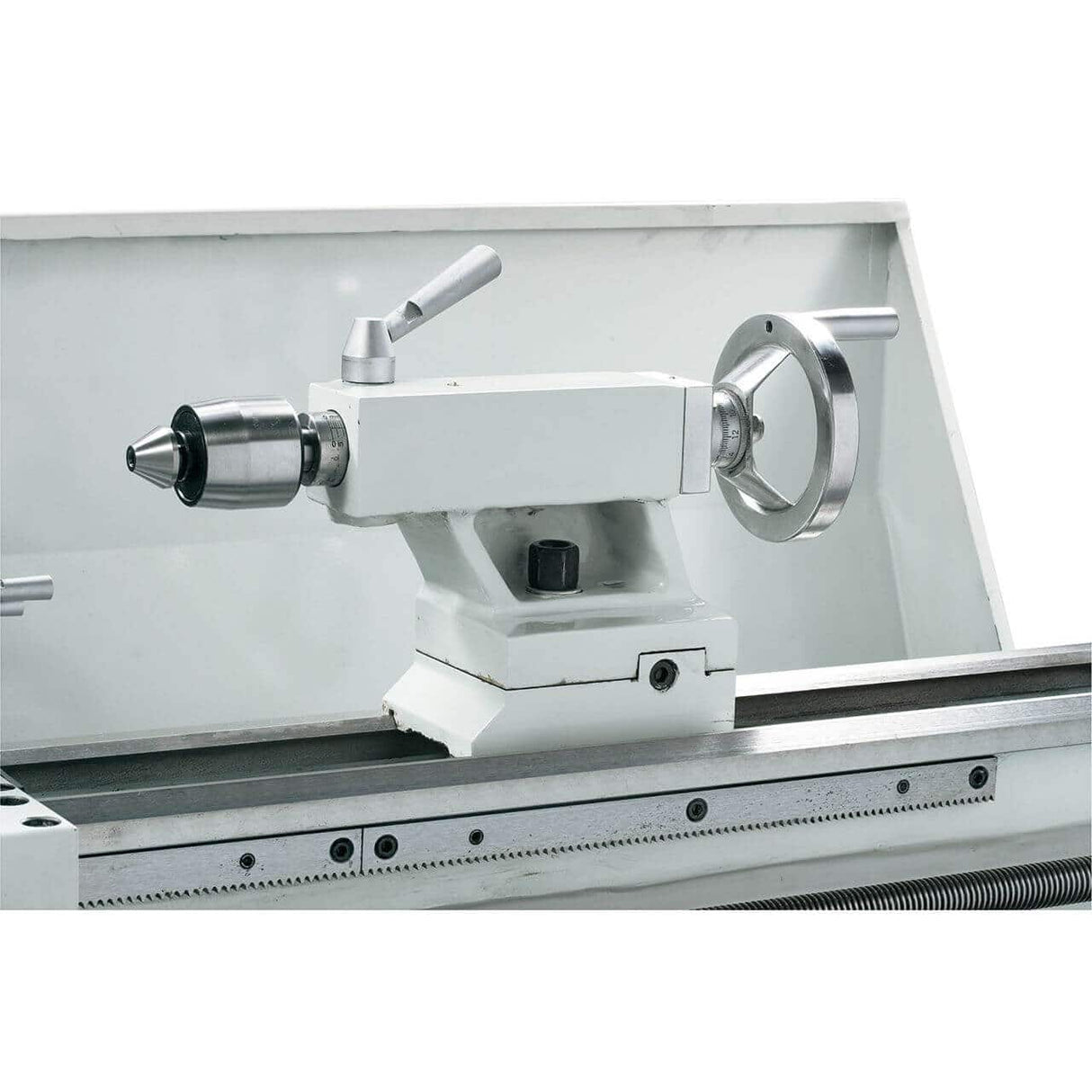 Metal Lathe Bernardo Profi 550 WQV – center distance 550 mm, Ø 250 mm swing over bed, spindle bore Ø 26 mm taper MT 4, motor 0.75 kW 230V single-phase, digital speed display, weight 120 kg