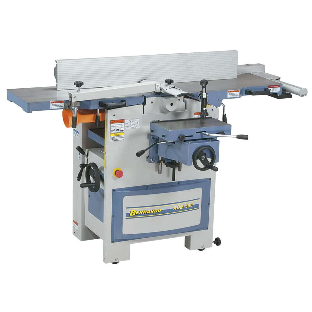 Pialla a filo e spessore Bernardo ADM 300 V con tavoli lunghi 1510 mm, albero a 4 coltelli HSS e avanzamento variabile 1–10 m/min.