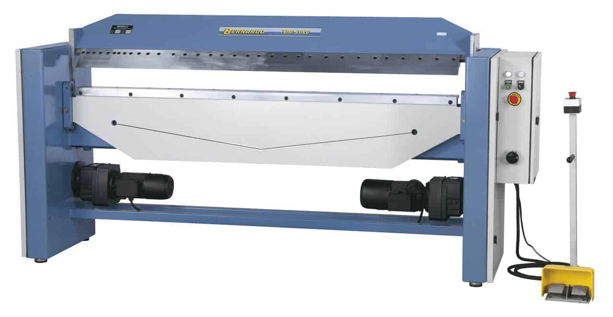 Bernardo TBM 3020 – Motorised folding machine with segmented blade 3020 mm