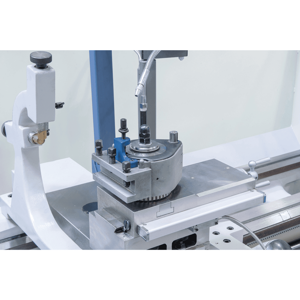 Bernardo Goliath 660 x 2000 metal lathe with 3-axis digital DRO