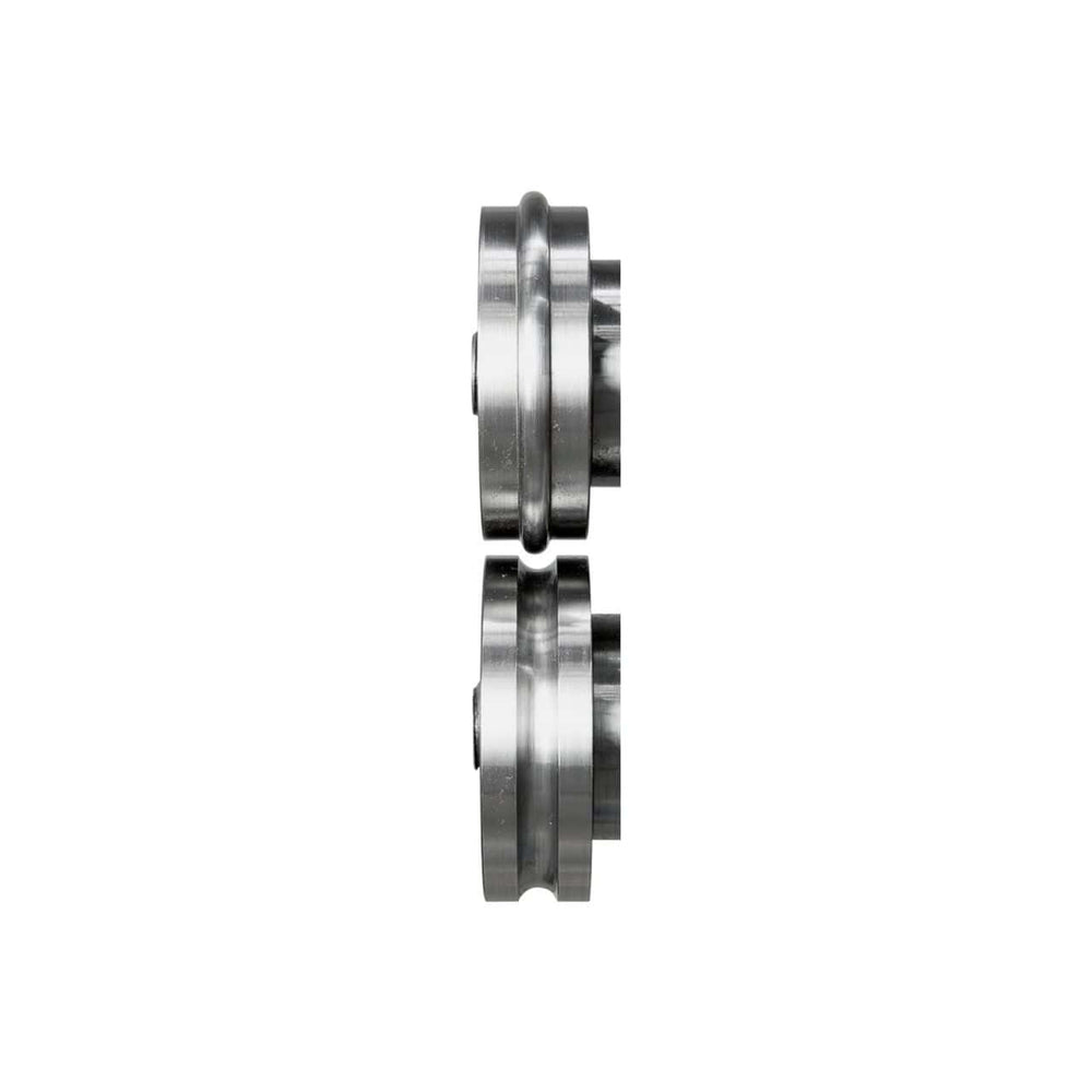 Rulli speciali Typ A2 con profilo da 5/16" installati su MSM 300 C per realizzare cordonature precise su lamiera.