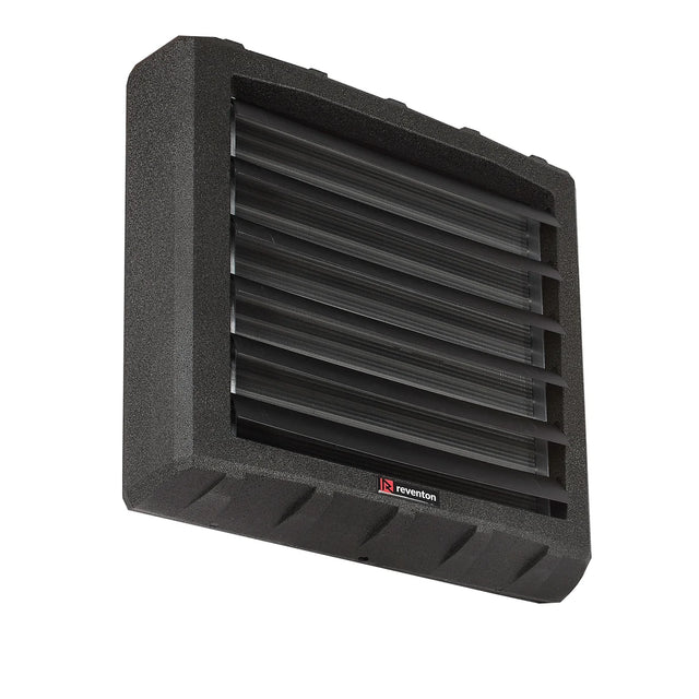 Set completo Aerotermo ad acqua Reventon serie Prestige HC, composto da unità di riscaldamento ad alte prestazioni con scambiatore in rame/acciaio, ventola silenziosa ed efficiente, struttura elegante e resistente. Include accessori di montaggio e controllo, ideale per riscaldare in modo uniforme ambienti industriali, commerciali e residenziali di grandi dimensioni.