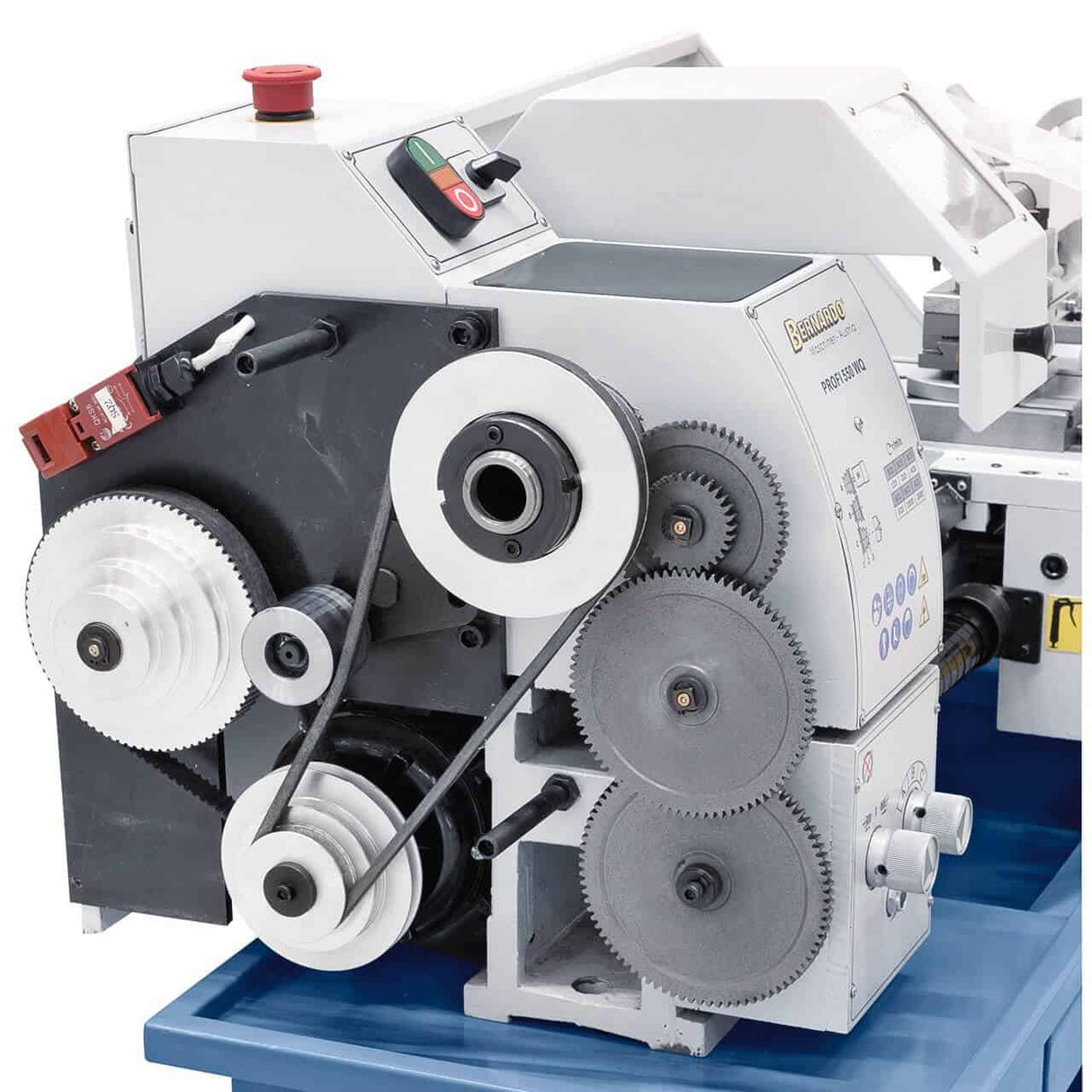 Bernardo Profi 550 WQ metal lathe – 550 mm distance between centers, 250 mm swing over bed, 26 mm spindle bore MT 4 taper, 0.75 kW 230V single-phase motor, 120 kg weight