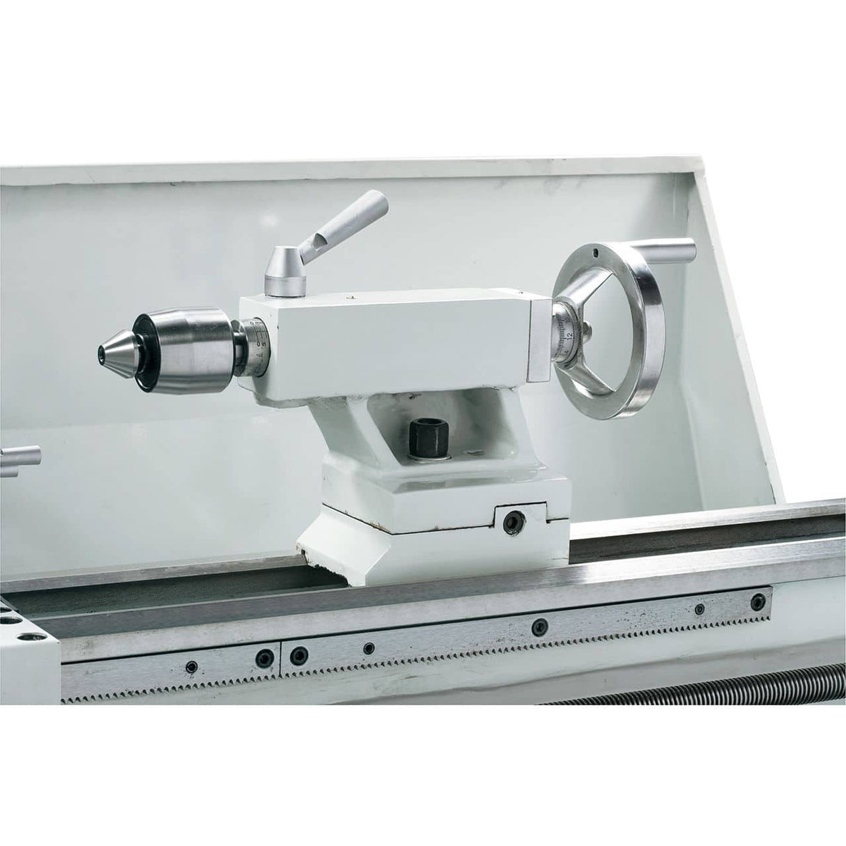 Bernardo Profi 550 WQ metal lathe – 550 mm distance between centers, 250 mm swing over bed, 26 mm spindle bore MT 4 taper, 0.75 kW 230V single-phase motor, 120 kg weight