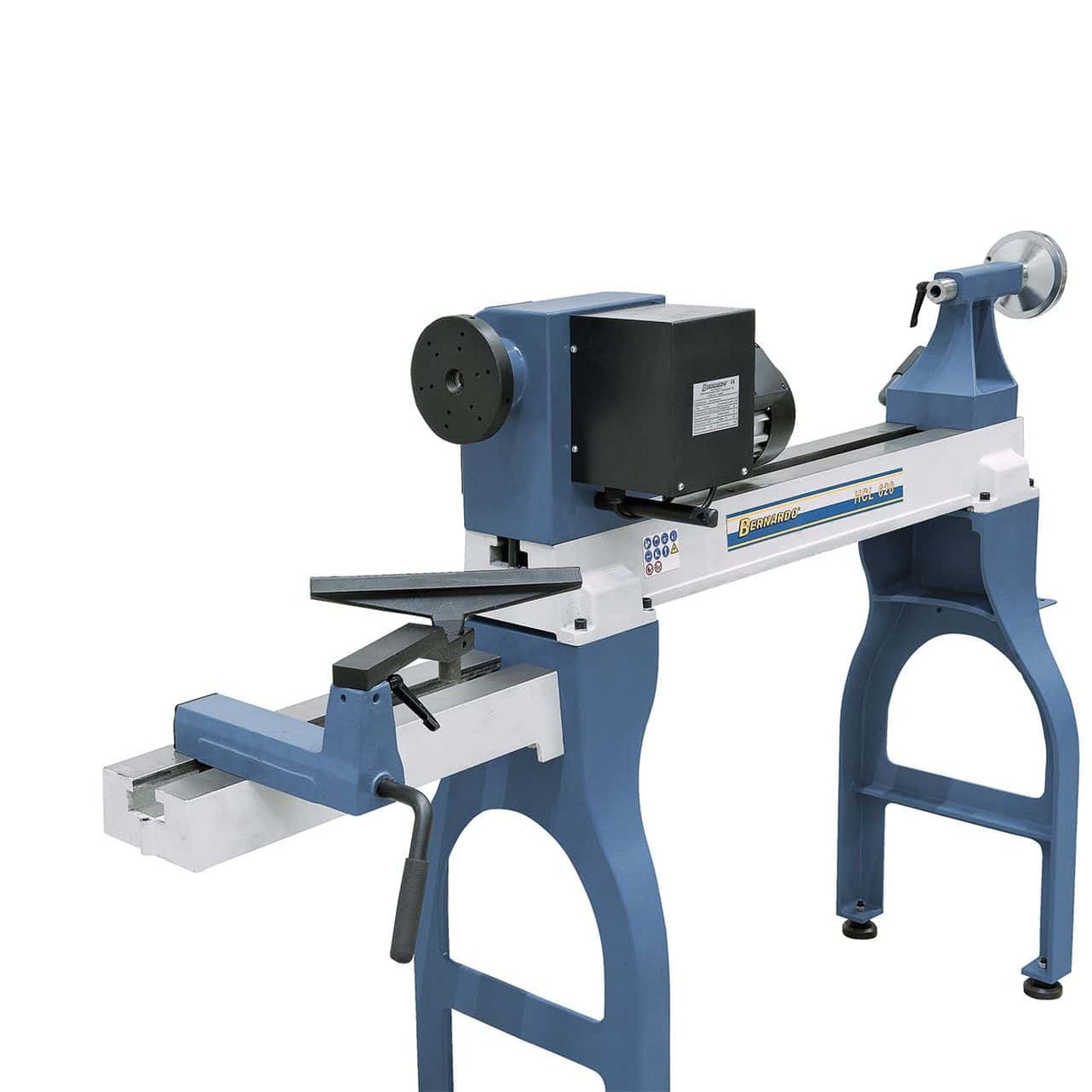 Bernardo HCL 620 Wood Lathe – 620 mm center distance (up to 1200 mm with extension), Ø 400 mm over bed, M33 × 3.5 spindle, 1.1 kW 230V single-phase motor, Delta inverter, LED display, 150 kg weight