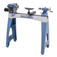 Vista laterale del tornio HCL 610 S, completo di contropunta, servomotore e piatto trascinatore, montato su struttura in ghisa grigia per garantire massima stabilità e precisione.